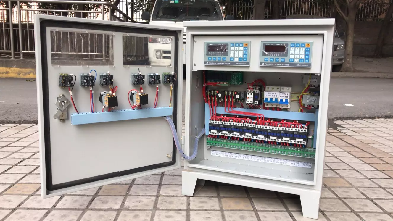 Weighing and Batching Control Cabinet and Console4